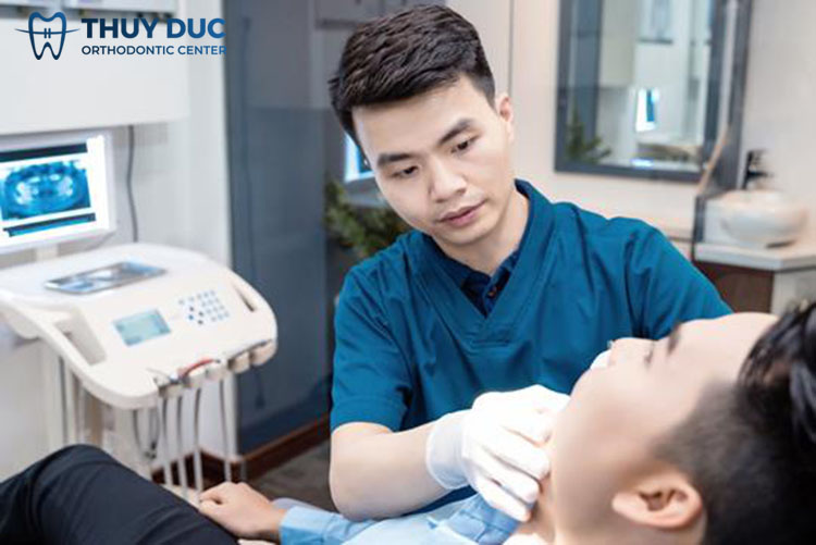 Bác sĩ Phạm Hồng Đức AAO – Có tâm, có tầm, có tài 1