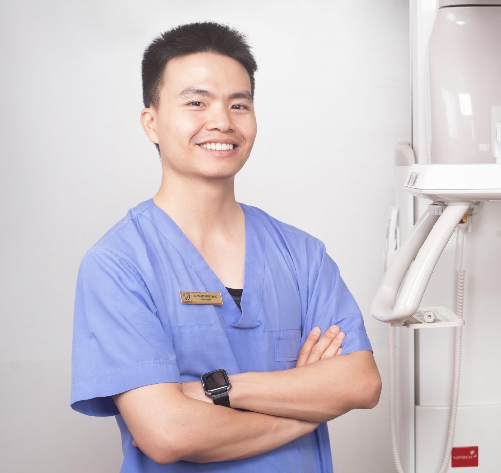 Đang niềng răng mà nhổ răng có gây ảnh hưởng gì không? 1 Đang niềng răng mà nhổ răng có gây ảnh hưởng gì không? 1