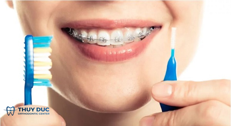 4. Đánh răng và vệ sinh răng miệng thường xuyên 1 4. Đánh răng và vệ sinh răng miệng thường xuyên 1