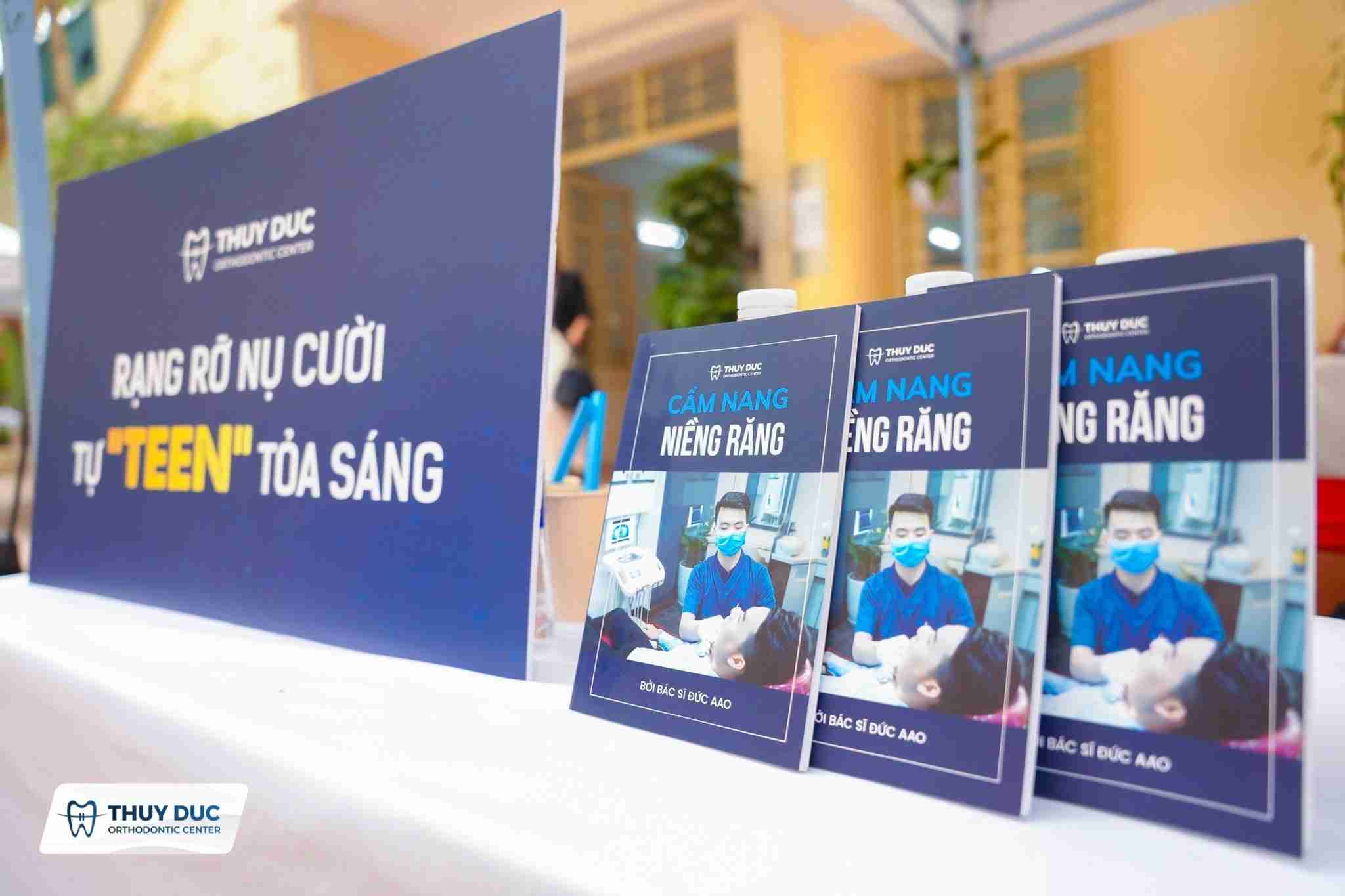 THÚY ĐỨC x THPT VIỆT ĐỨC HÂN HẠNH LÀ NHÀ TÀI TRỢ KIM CƯƠNG CHO SỰ KIỆN  THÚY ĐỨC x THPT VIỆT ĐỨC HÂN HẠNH LÀ NHÀ TÀI TRỢ KIM CƯƠNG CHO SỰ KIỆN