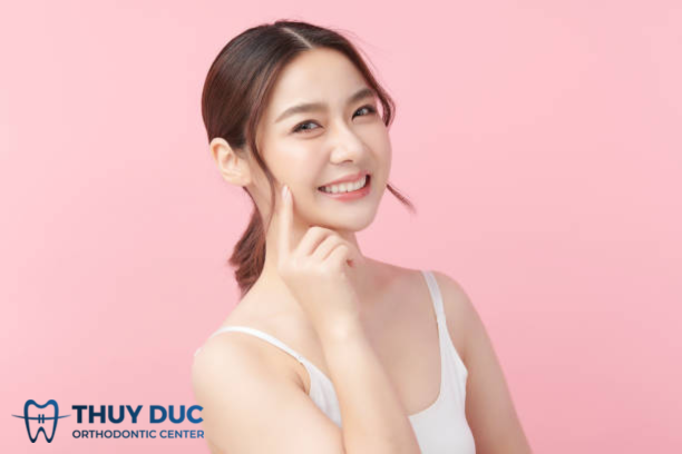 Bài tập nâng khóe miệng 1 Bài tập nâng khóe miệng 1