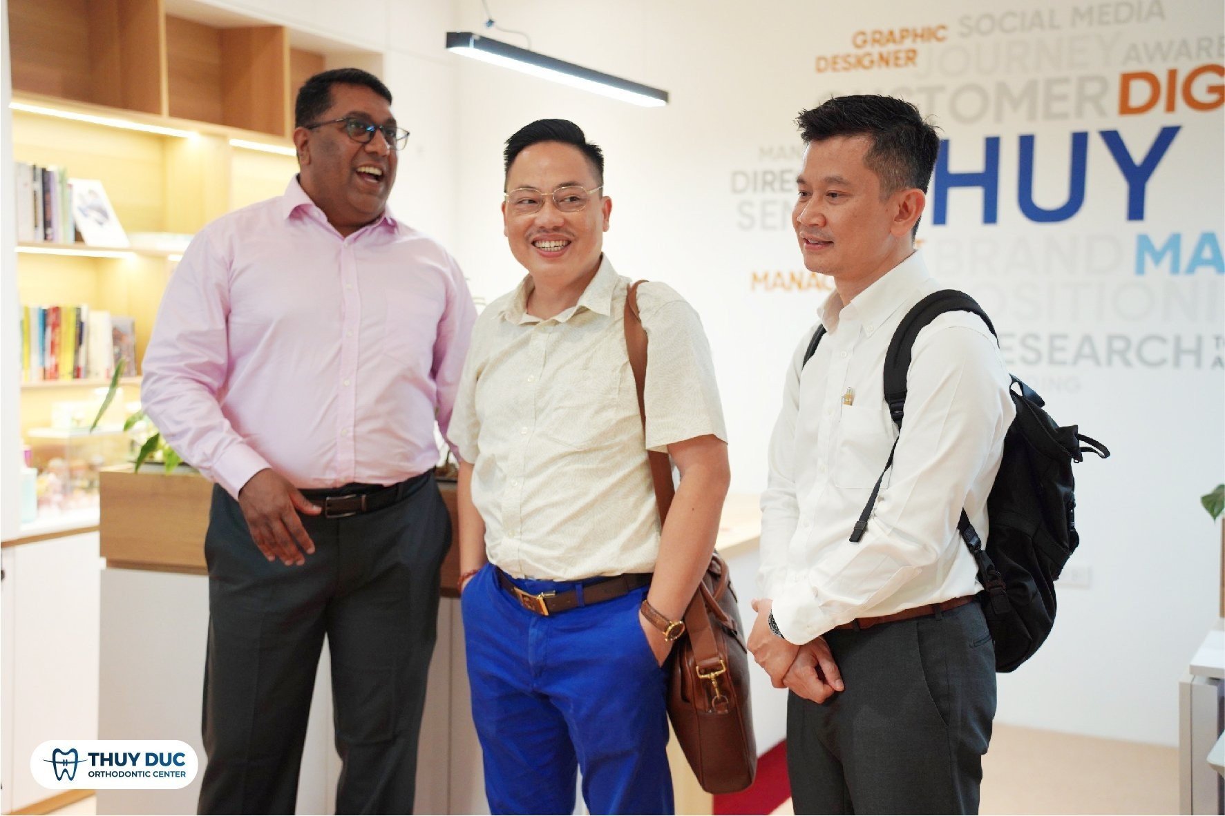 Nha khoa Thúy Đức đón tiếp Giám đốc điều hành Align Châu Á Thái Bình Dương và Giám đốc Marketing Align khu vực Đông Nam Á, Giám đốc Điều hành Align Việt Nam 10 Nha khoa Thúy Đức đón tiếp Giám đốc điều hành Align Châu Á Thái Bình Dương và Giám đốc Marketing Align khu vực Đông Nam Á, Giám đốc Điều hành Align Việt Nam 10