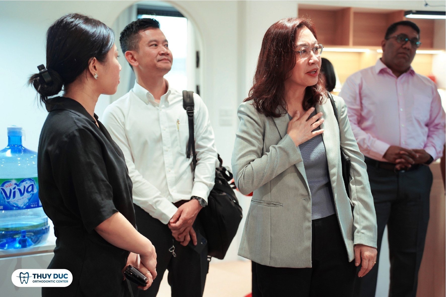 Nha khoa Thúy Đức đón tiếp Giám đốc điều hành Align Châu Á Thái Bình Dương và Giám đốc Marketing Align khu vực Đông Nam Á, Giám đốc Điều hành Align Việt Nam 8 Nha khoa Thúy Đức đón tiếp Giám đốc điều hành Align Châu Á Thái Bình Dương và Giám đốc Marketing Align khu vực Đông Nam Á, Giám đốc Điều hành Align Việt Nam 8