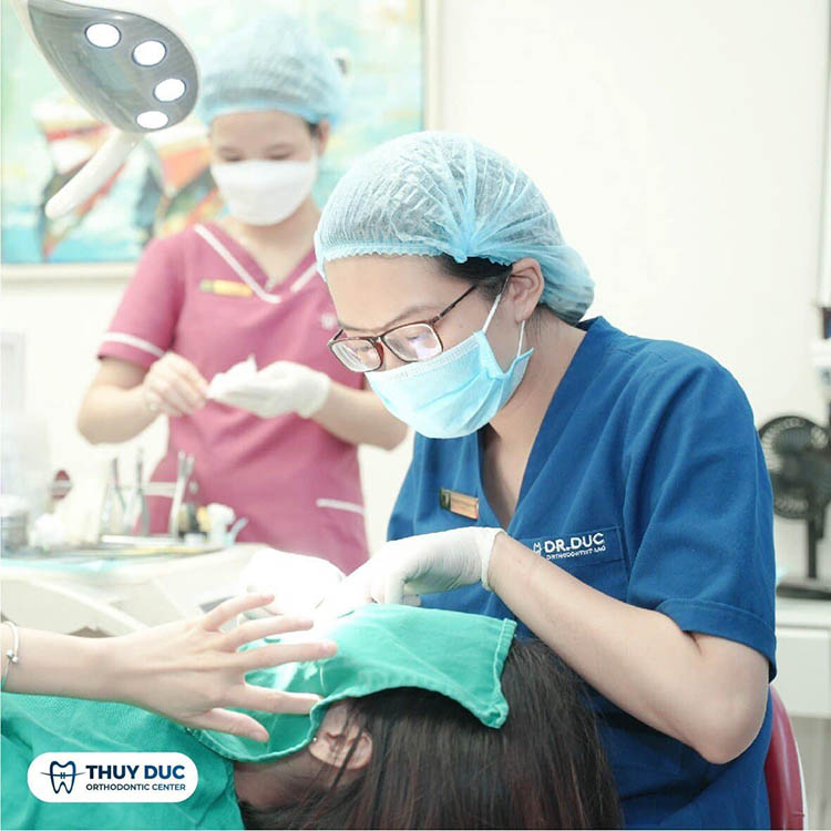 Chăm sóc tốt sau khi nhổ răng 1 Chăm sóc tốt sau khi nhổ răng 1