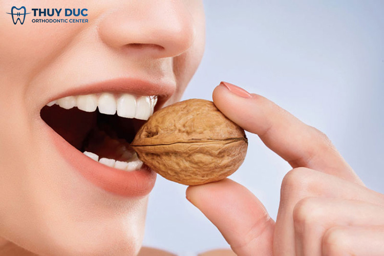 Nguyên nhân hư men răng 1