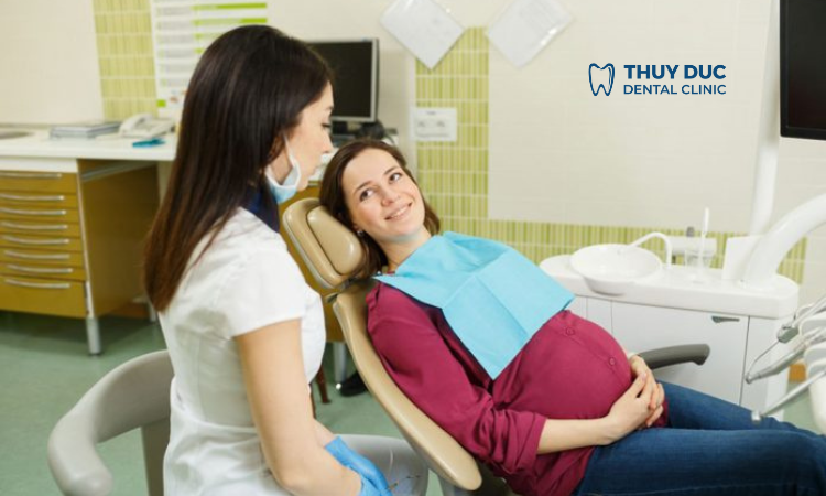 Phụ nữ đang mang thai 1 Phụ nữ đang mang thai 1