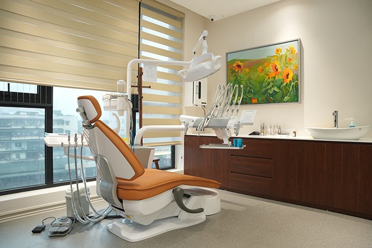 Quy trình nhổ răng khôn vô trùng, đạt tiêu chuẩn 1 Quy trình nhổ răng khôn vô trùng, đạt tiêu chuẩn 1