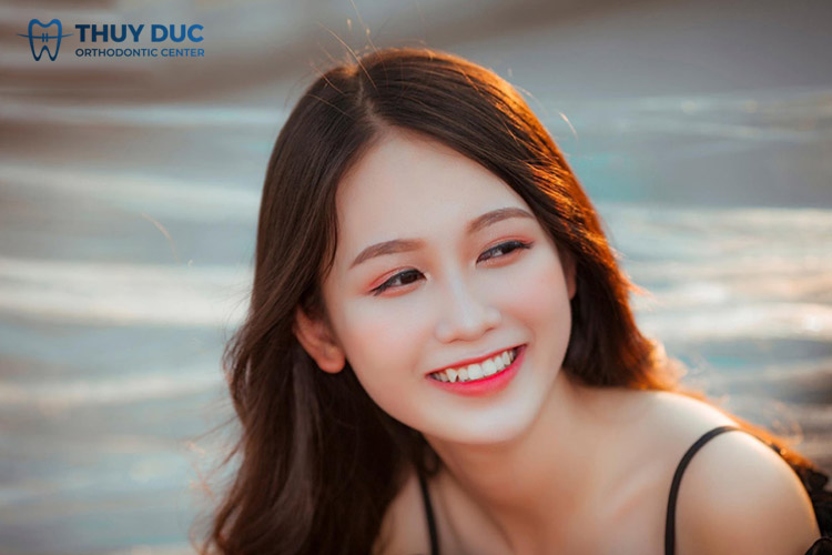 1. Vị trí và chức năng của răng khểnh 1