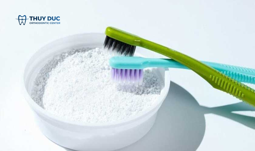 Bột tẩy trắng răng là gì? 1