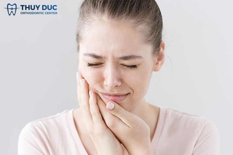 Răng ê buốt là gì? 1