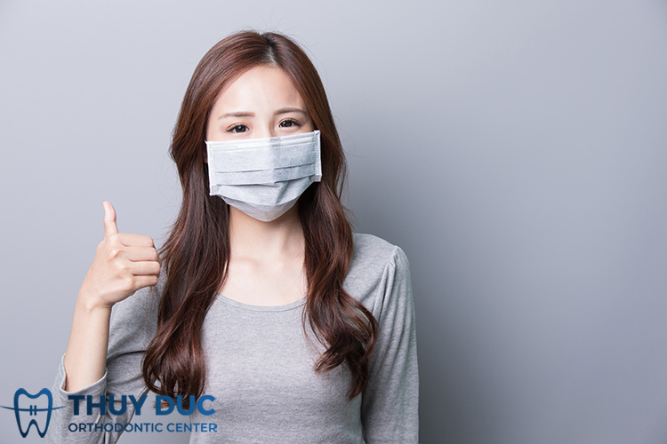 Giữ vệ sinh và bảo vệ môi 1 Giữ vệ sinh và bảo vệ môi 1