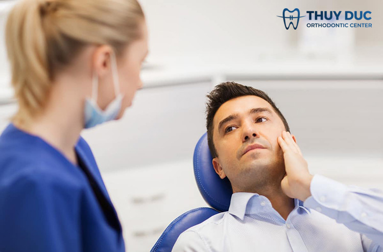 Bị sâu kẽ răng có nguy hiểm không? 1 Bị sâu kẽ răng có nguy hiểm không? 1