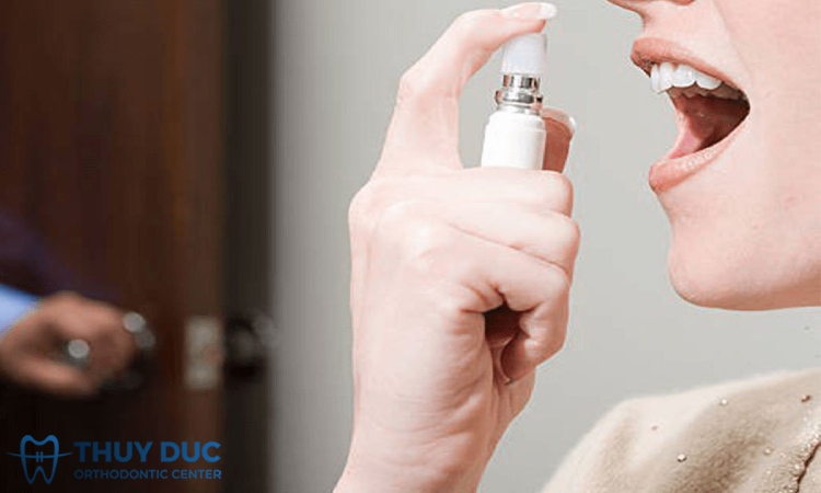 Xịt thơm miệng 1 Xịt thơm miệng 1