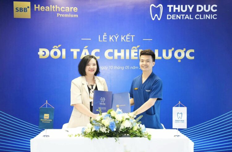 KÝ KẾT ĐỐI TÁC CHIẾN LƯỢC NHA KHOA THÚY ĐỨC X SBB HEALTHCARE 1 KÝ KẾT ĐỐI TÁC CHIẾN LƯỢC NHA KHOA THÚY ĐỨC X SBB HEALTHCARE 1